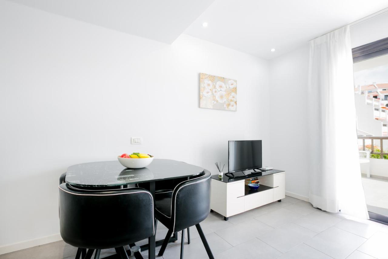 103 Parque Santiago II Pool View Apartment Playa de las Americas  Luaran gambar