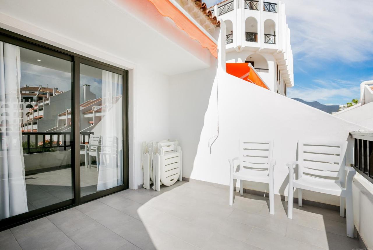 103 Parque Santiago II Pool View Apartment Playa de las Americas  Luaran gambar